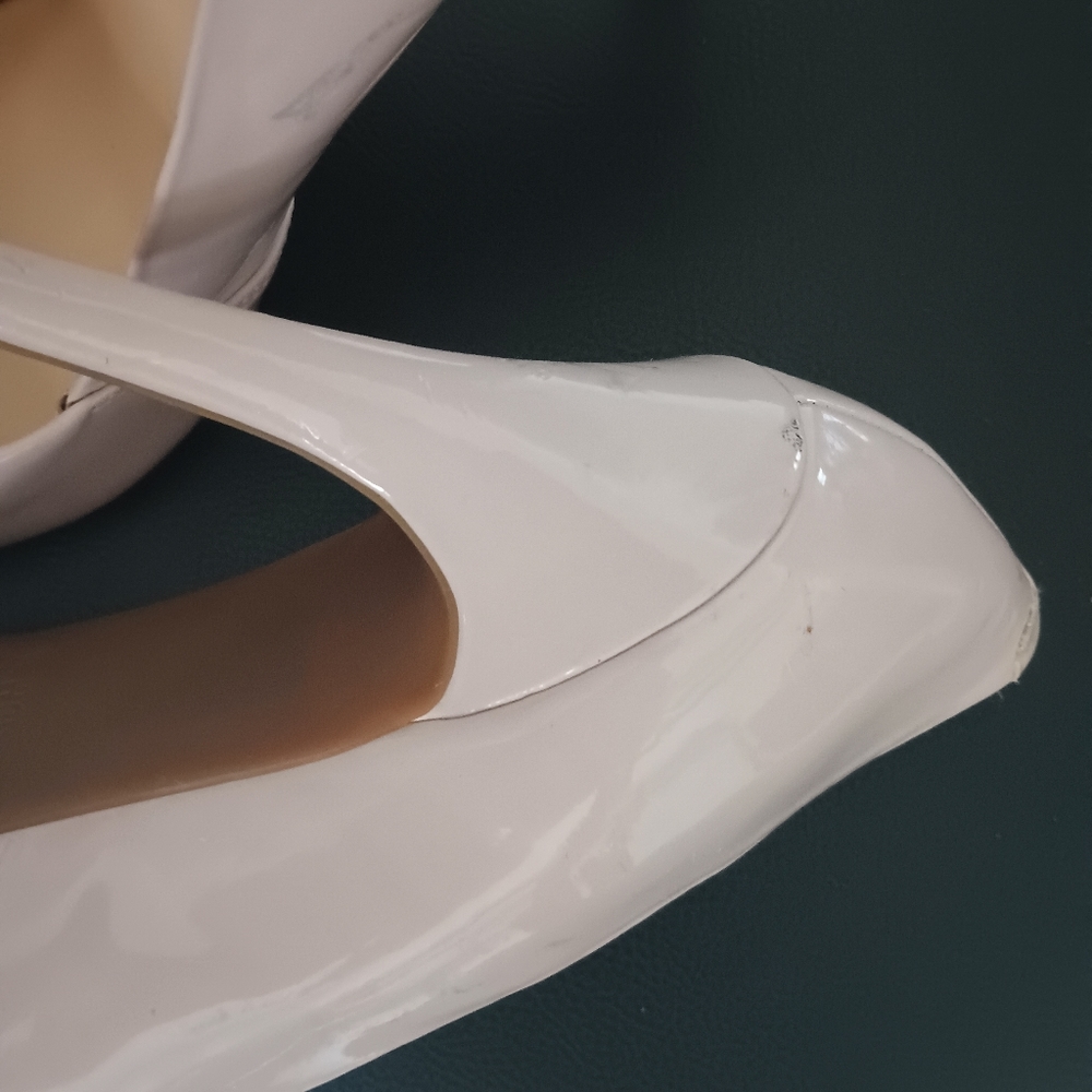 ✨SOLD✨New Cream Beige Guess Pointed Toe Pumps__#S10 - Picture 6 of 9